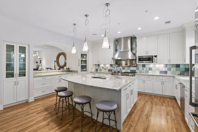 101 Main Street NE 8, Minneapolis, MN 55413