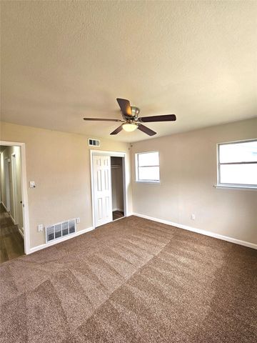 5629 Starlight Drive, Haltom City, TX 76117