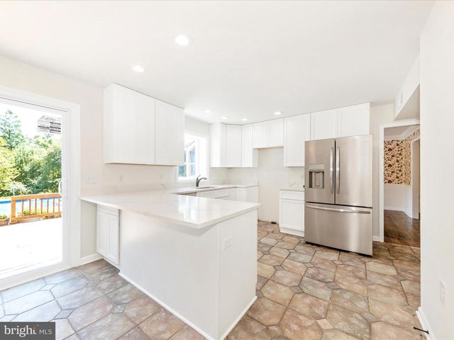 8395 BUCKEYE CT, Frederick, MD 21702