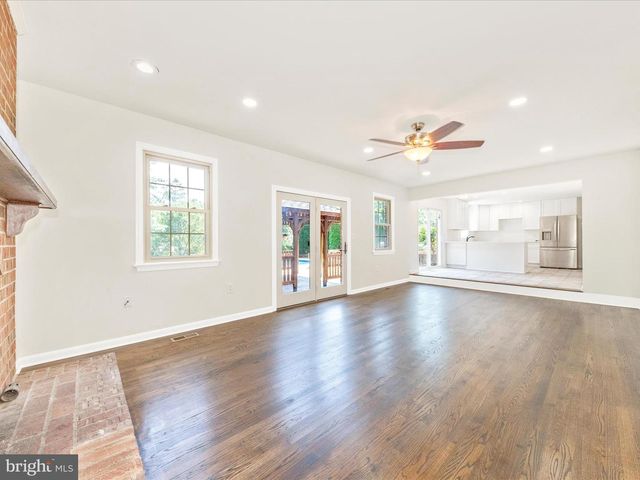 8395 BUCKEYE CT, Frederick, MD 21702