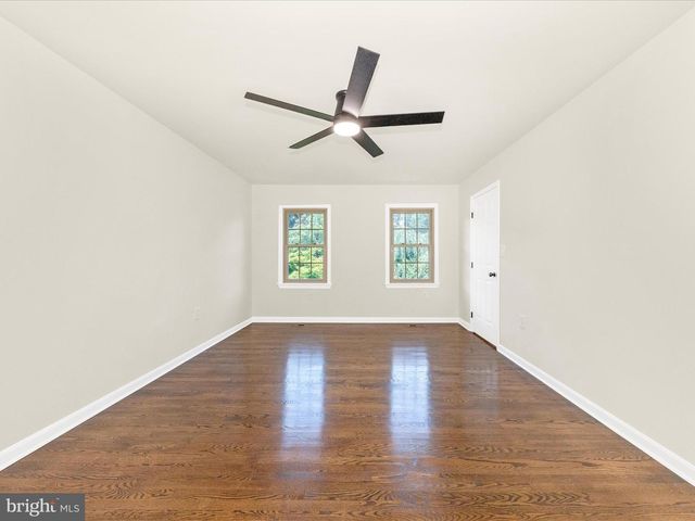 8395 BUCKEYE CT, Frederick, MD 21702