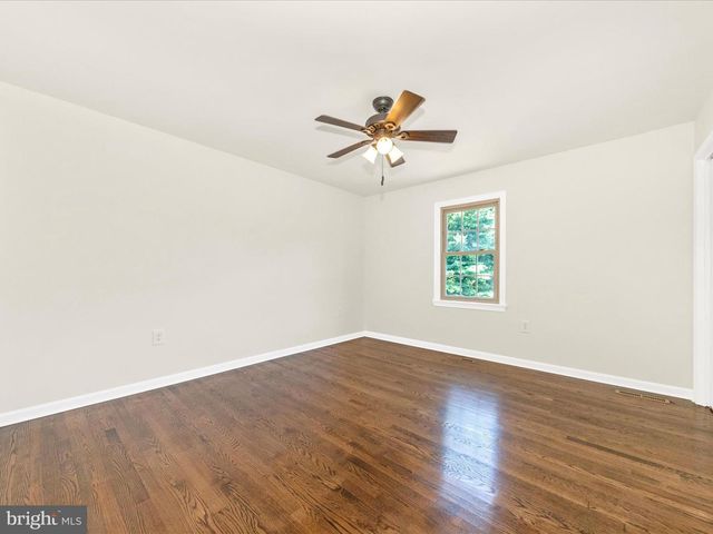 8395 BUCKEYE CT, Frederick, MD 21702