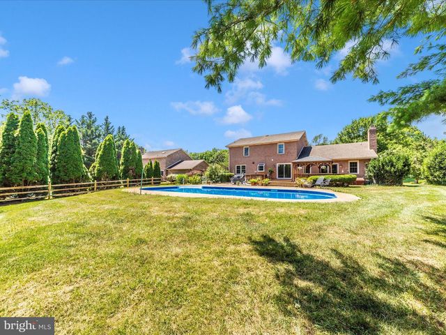 8395 BUCKEYE CT, Frederick, MD 21702