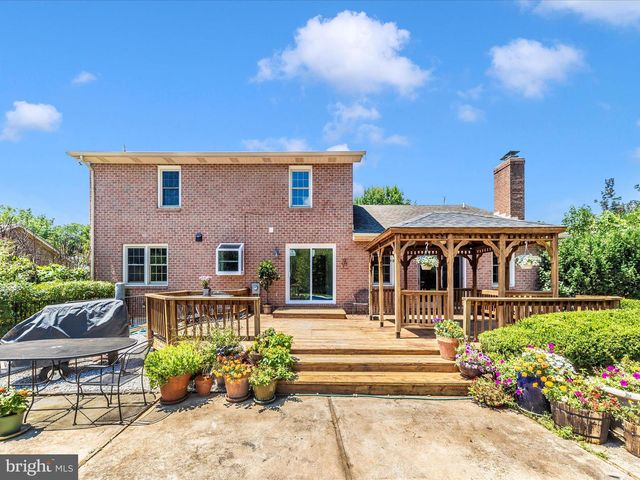 8395 BUCKEYE CT, Frederick, MD 21702