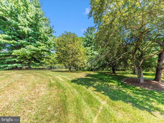 8395 BUCKEYE CT, Frederick, MD 21702