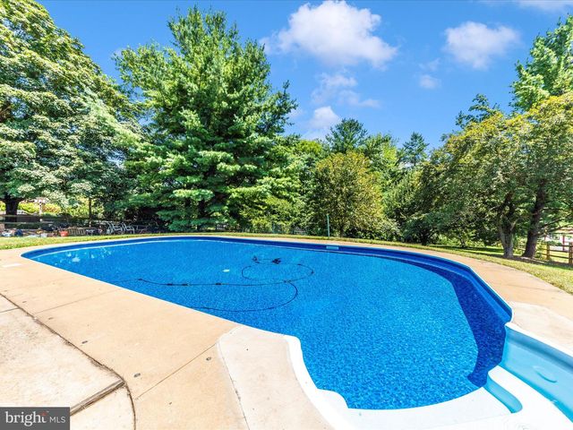 8395 BUCKEYE CT, Frederick, MD 21702