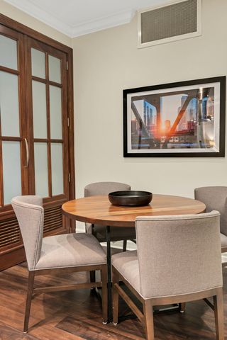 70 E WALTON Street 903, Chicago, IL 60611