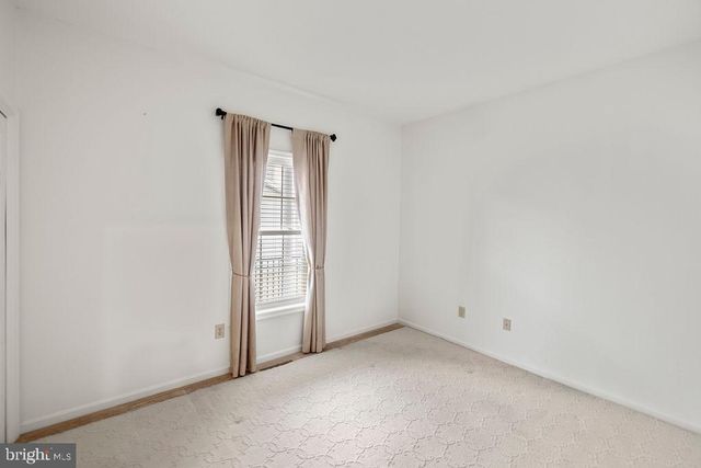 5 WINDING DR, Gettysburg, PA 17325
