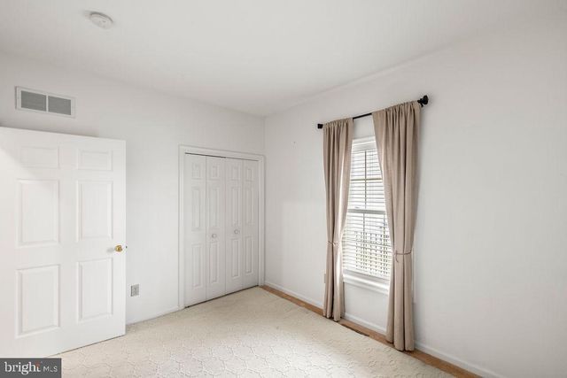 5 WINDING DR, Gettysburg, PA 17325