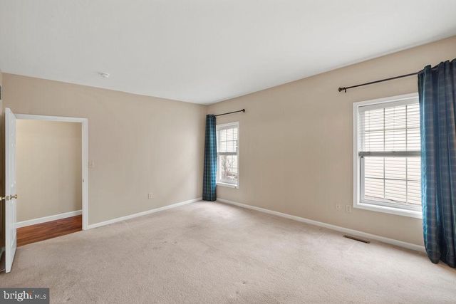 5 WINDING DR, Gettysburg, PA 17325
