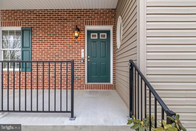 5 WINDING DR, Gettysburg, PA 17325