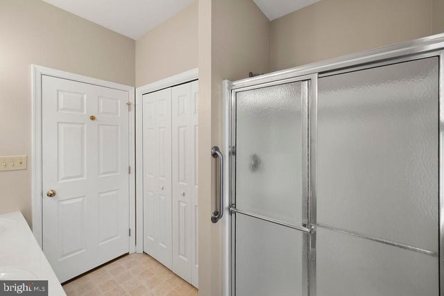 5 WINDING DR, Gettysburg, PA 17325