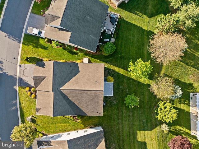 5 WINDING DR, Gettysburg, PA 17325