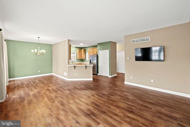 5 WINDING DR, Gettysburg, PA 17325