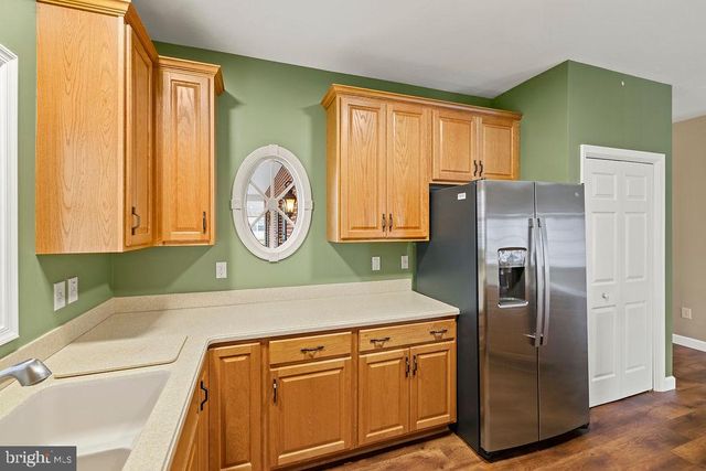5 WINDING DR, Gettysburg, PA 17325