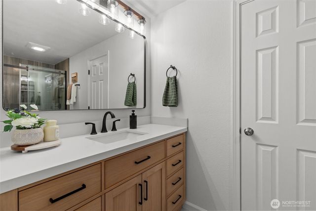 15811 20th Place W, Lynnwood, WA 98087