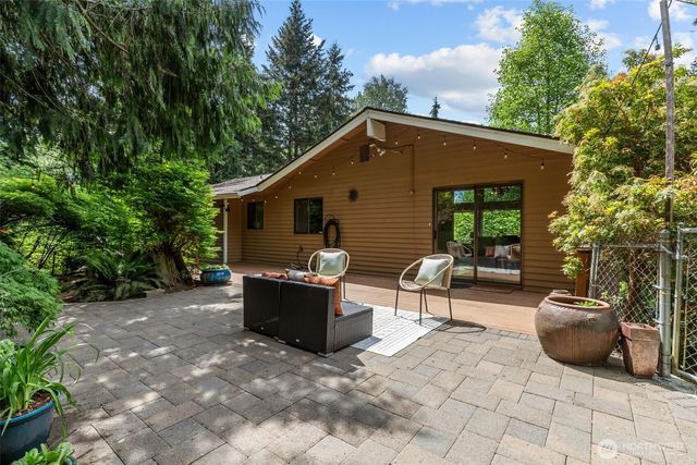 15811 20th Place W, Lynnwood, WA 98087