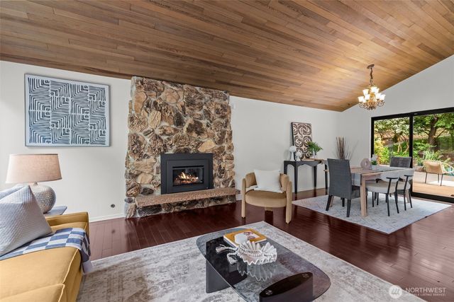 15811 20th Place W, Lynnwood, WA 98087