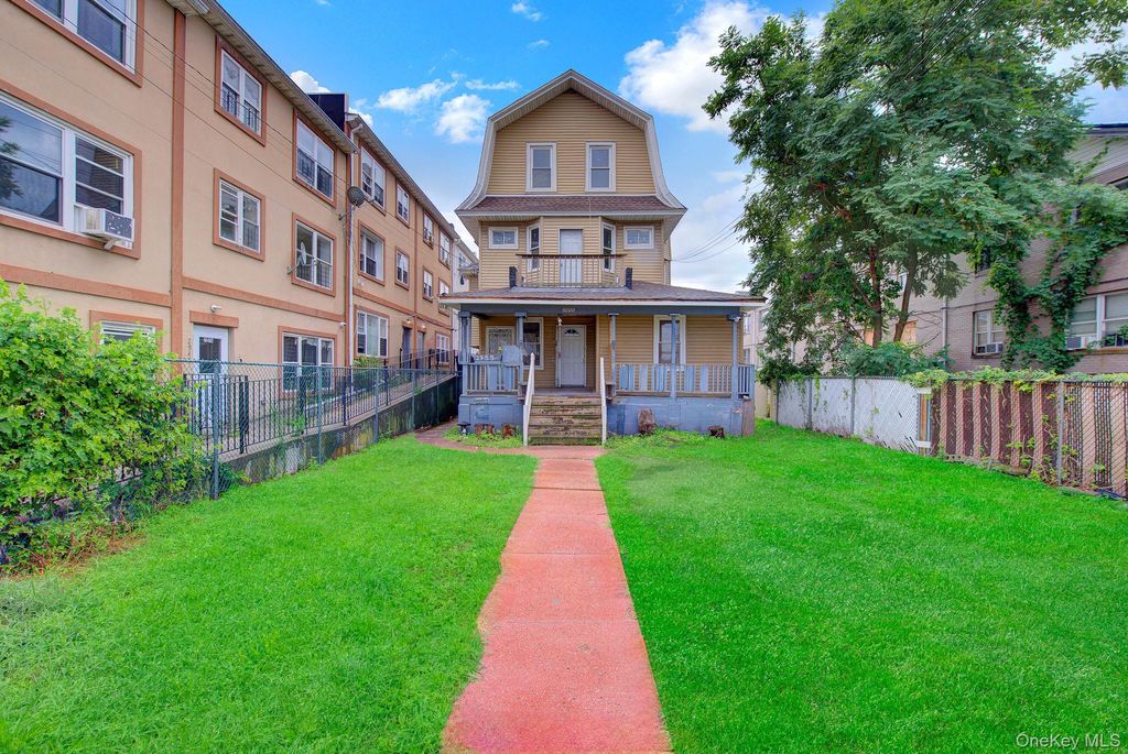 29-55 Far Rockaway Boulevard, Far Rockaway, NY 11691 — exterior
