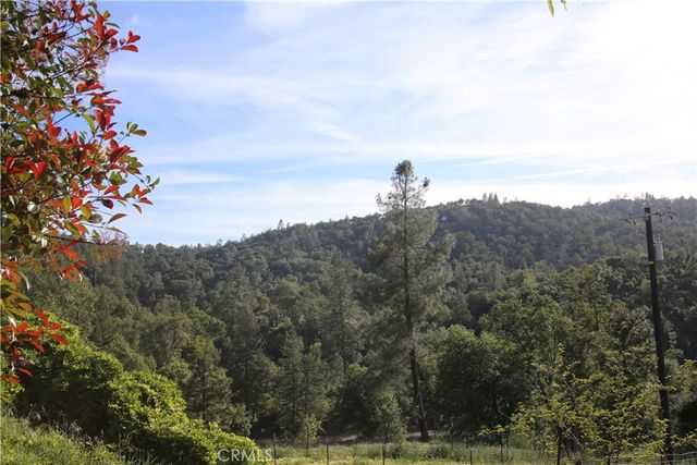 5636 E Whitlock, Mariposa, CA 95338