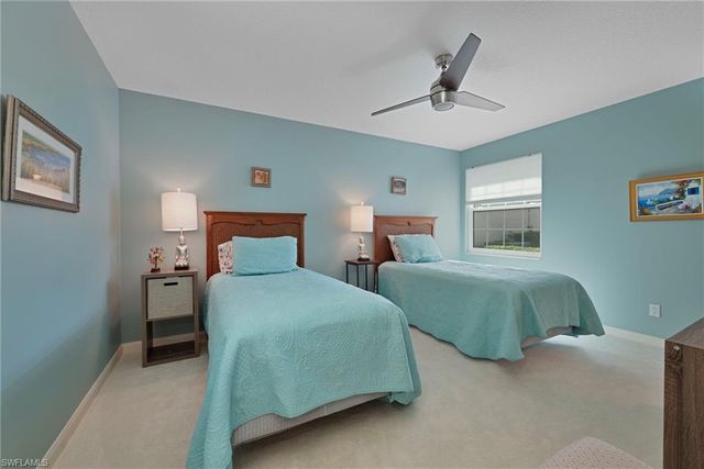 3527 El Verdado CT, Naples, FL 34109