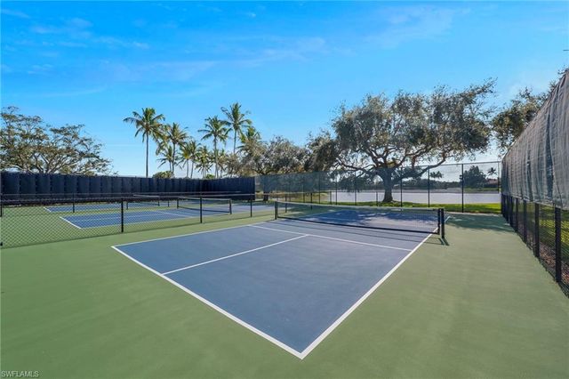 3527 El Verdado CT, Naples, FL 34109