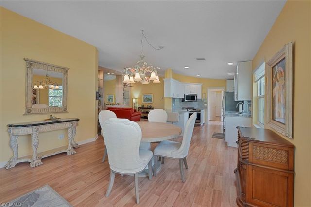 3527 El Verdado CT, Naples, FL 34109