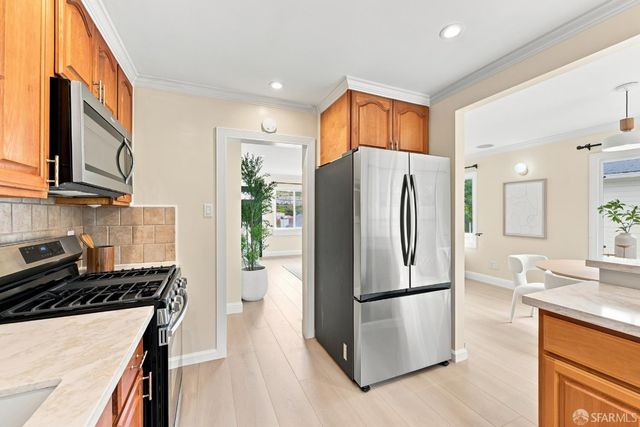 525 Larch Avenue, South San Francisco, CA 94080