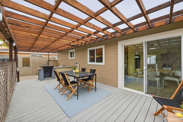 525 Larch Avenue, South San Francisco, CA 94080