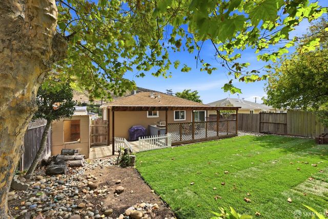 525 Larch Avenue, South San Francisco, CA 94080