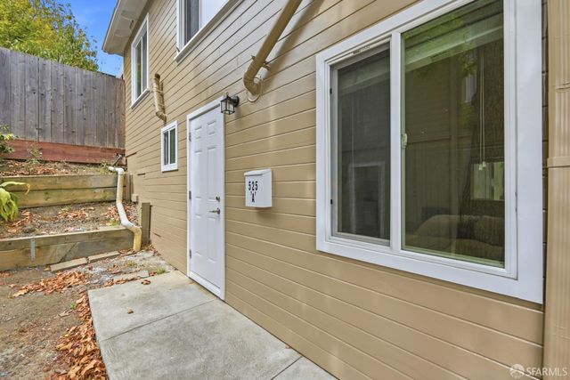 525 Larch Avenue, South San Francisco, CA 94080