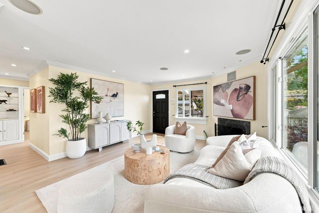 525 Larch Avenue, South San Francisco, CA 94080