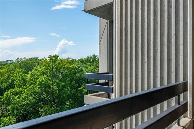 2660 Peachtree Road NW 12C, Atlanta, GA 30305