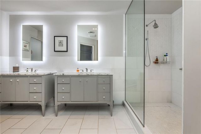 2660 Peachtree Road NW 12C, Atlanta, GA 30305