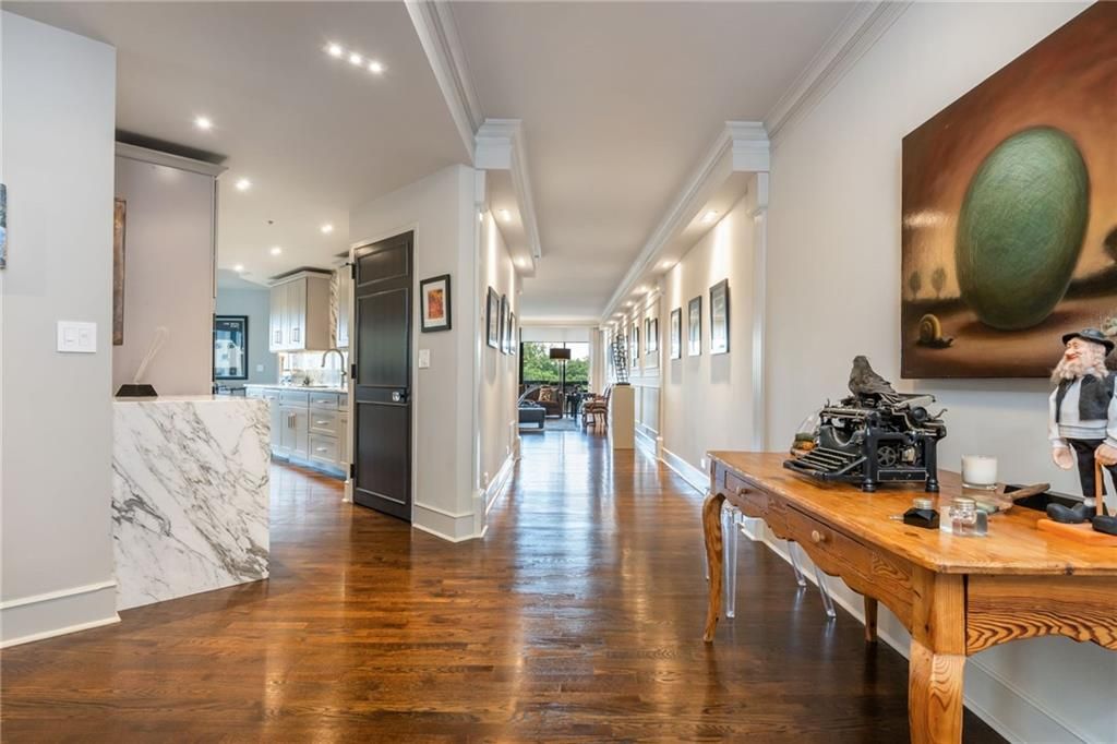 2660 Peachtree Road NW 12C, Atlanta, GA 30305