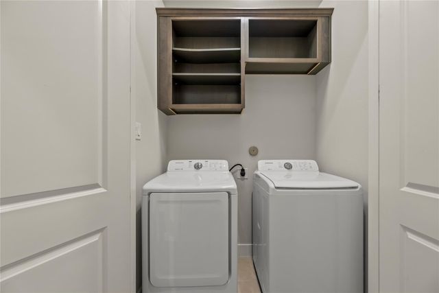 8819 Hollister Pine Court, Houston, TX 77080