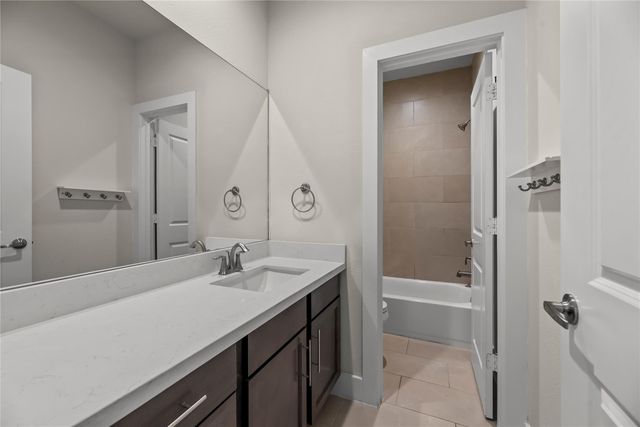 8819 Hollister Pine Court, Houston, TX 77080