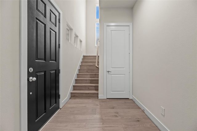 8819 Hollister Pine Court, Houston, TX 77080