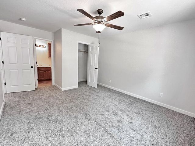 104 W Barrett Avenue, Walker, MO 64790