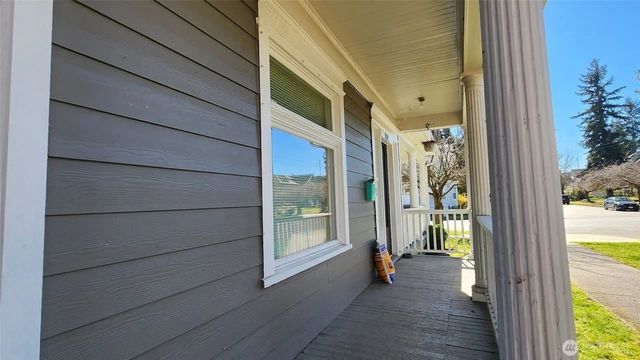 1319 S 9 Street, Tacoma, WA 98405