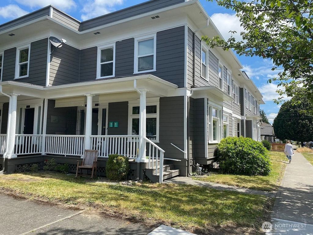 1319 S 9 Street, Tacoma, WA 98405