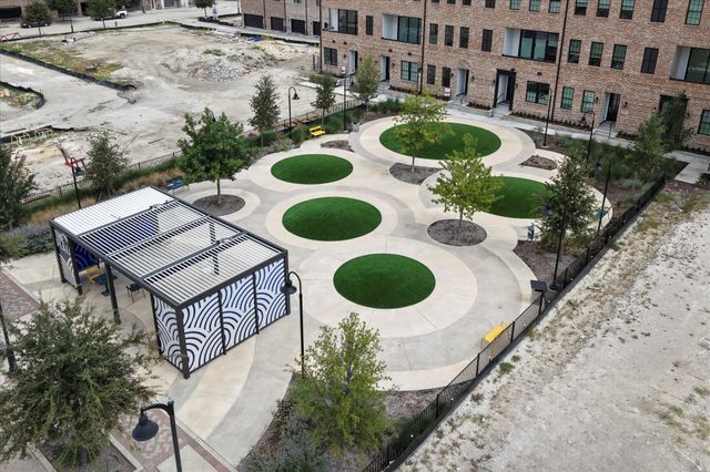 14954 Oak Street, Addison, TX 75001