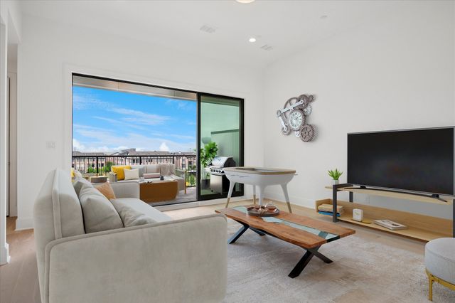 14954 Oak Street, Addison, TX 75001