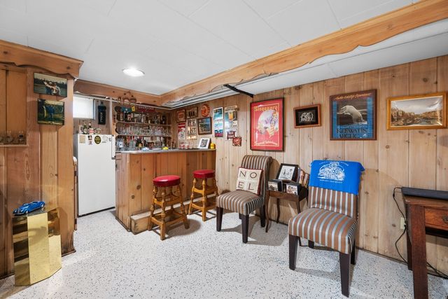 2601 12th Street, Moline, IL 61265