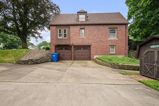 2601 12th Street, Moline, IL 61265