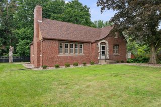 2601 12th Street, Moline, IL 61265