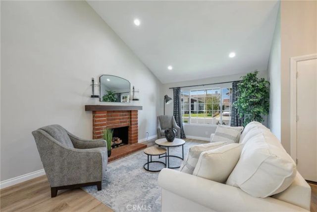 940 S Boone, Anaheim Hills, CA 92807
