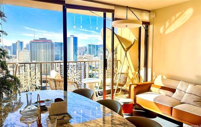 411 Hobron Lane 3204, Honolulu, HI 96815