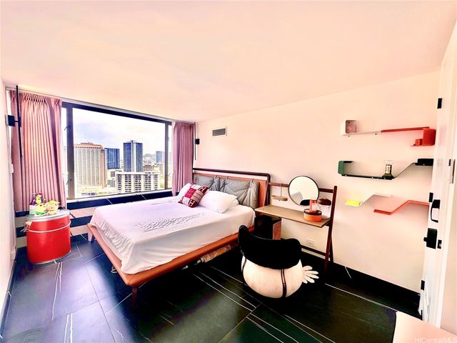 411 Hobron Lane 3204, Honolulu, HI 96815