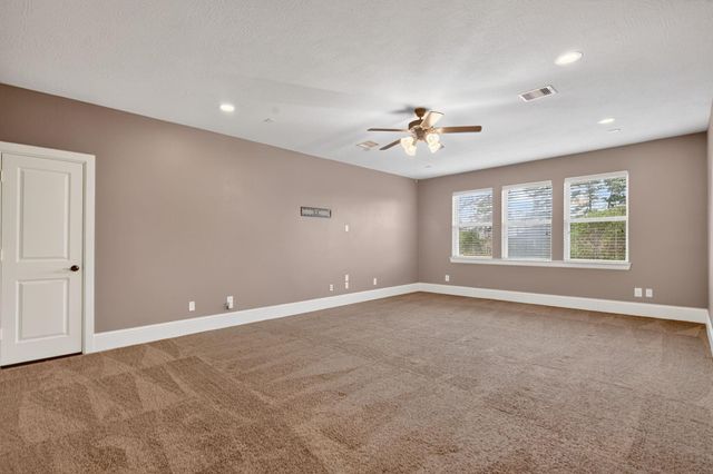 6702 Auburn Sands Drive, Spring, TX 77389